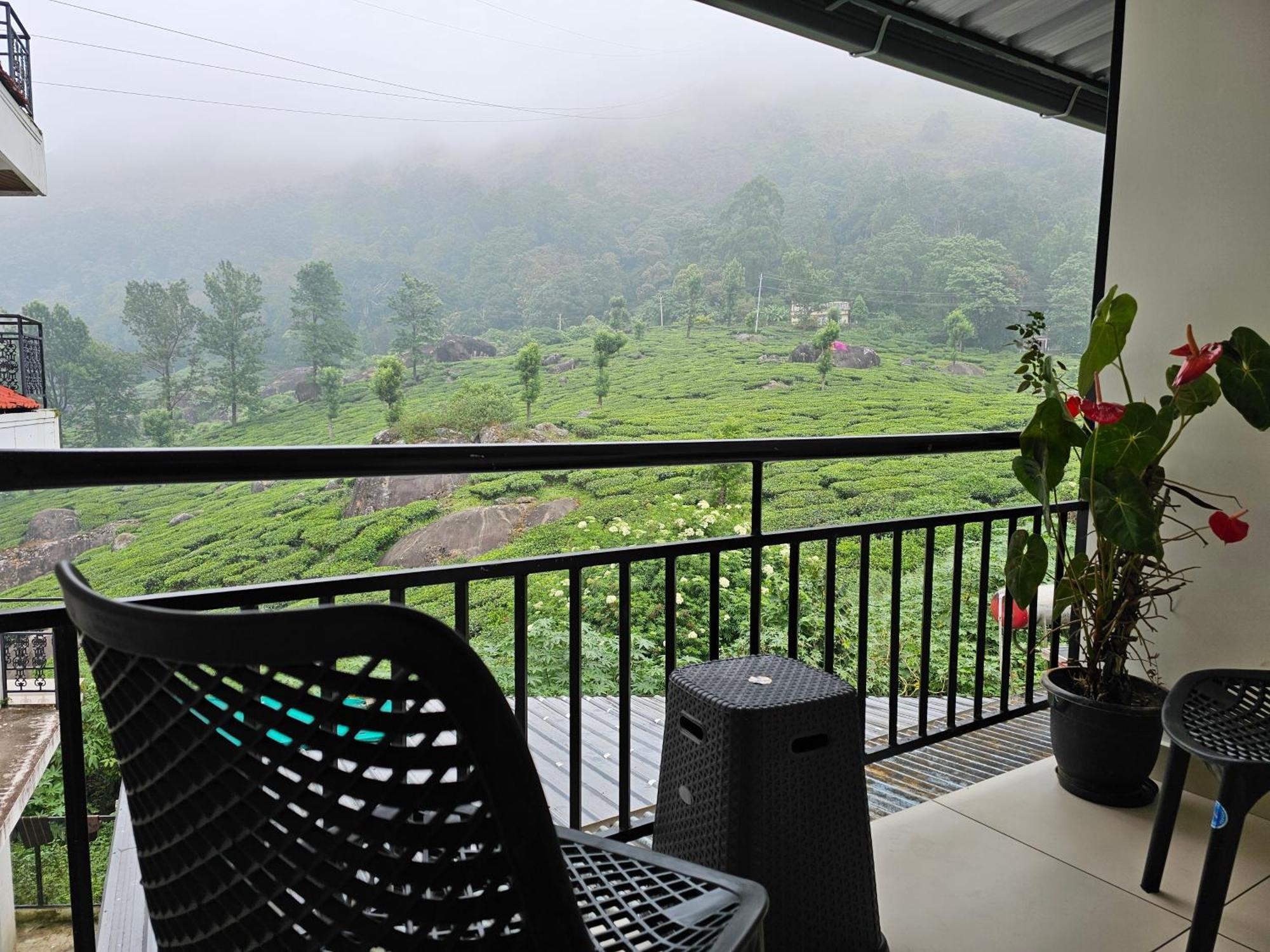 Tea Dale - All Rooms With Tea Estate View Munnar Exterior foto